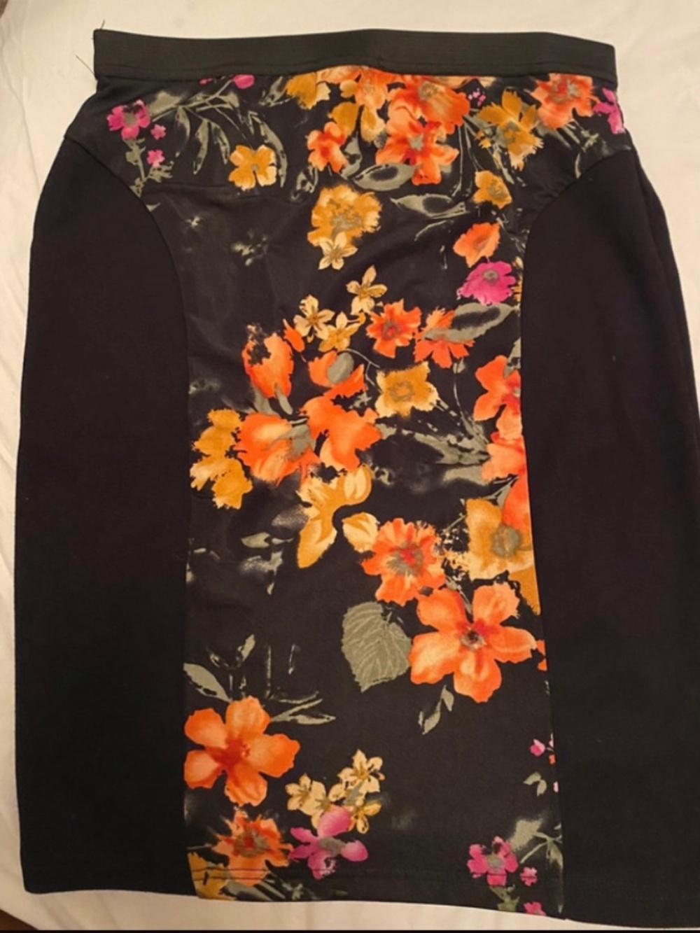 Black Floral Pencil Skirt Size Medium